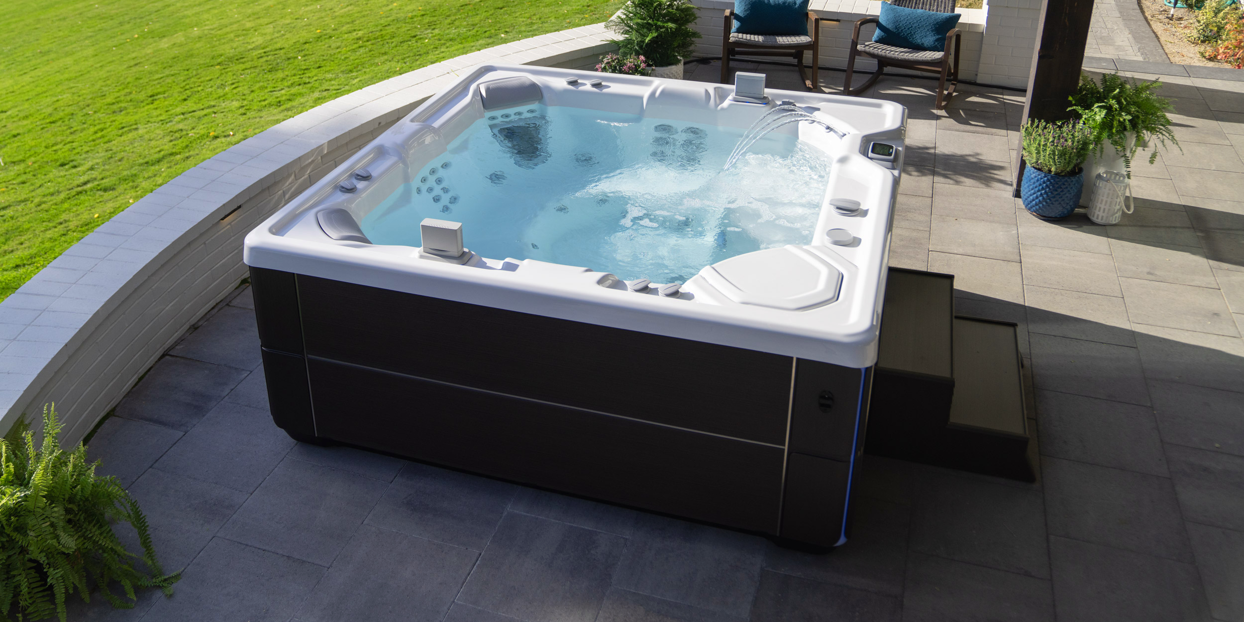 hot-spring-highlife-vanguard