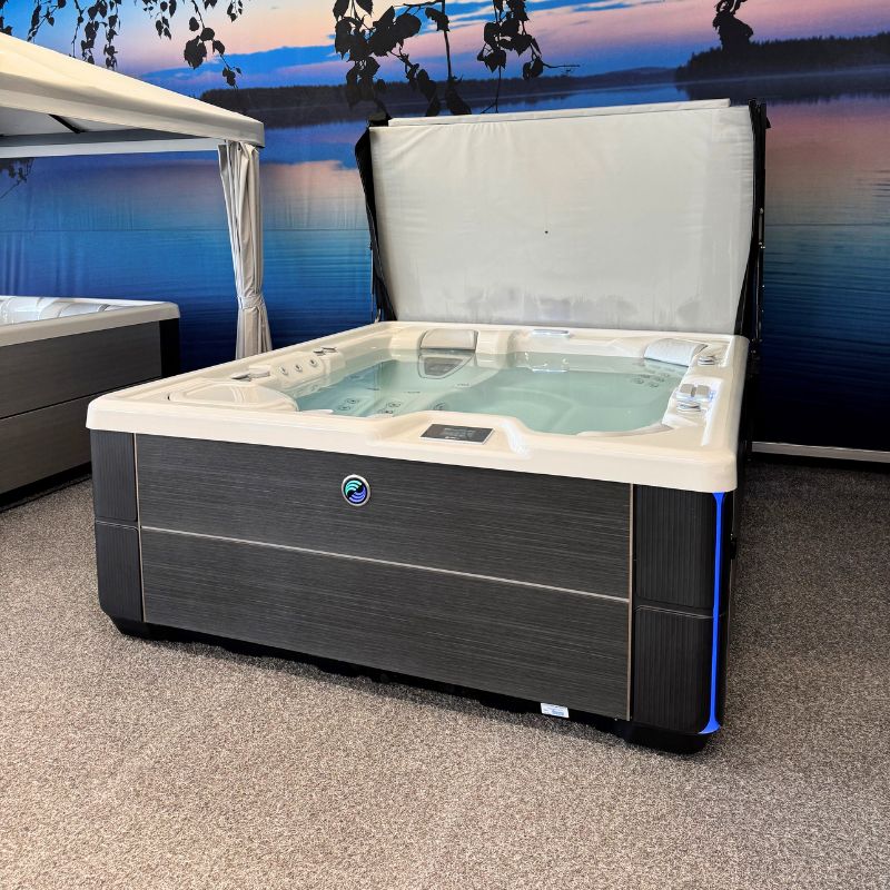 esittelyallas-hotspring-highlife-sovereign